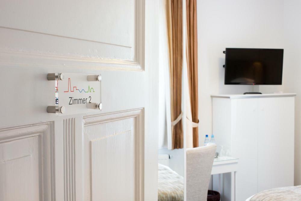 Landhotel Alte Toepferei ドゥイスブルグ エクステリア 写真
