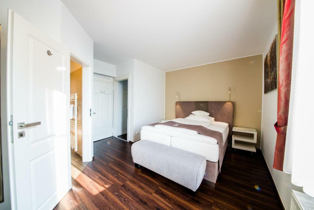 Landhotel Alte Toepferei ドゥイスブルグ エクステリア 写真