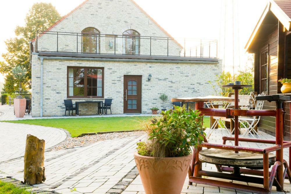 Landhotel Alte Toepferei ドゥイスブルグ エクステリア 写真