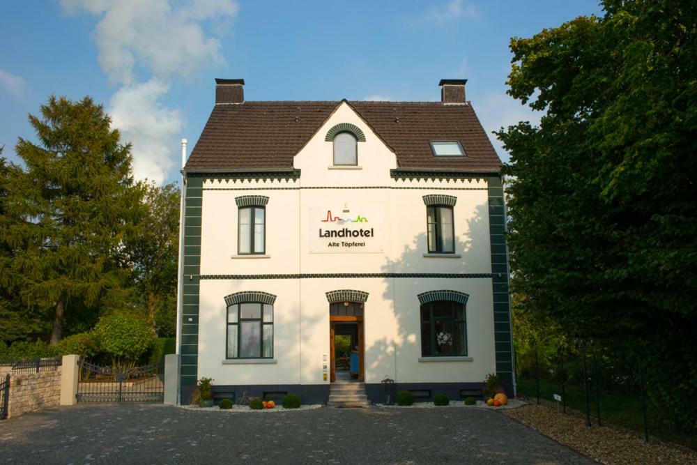 Landhotel Alte Toepferei ドゥイスブルグ エクステリア 写真