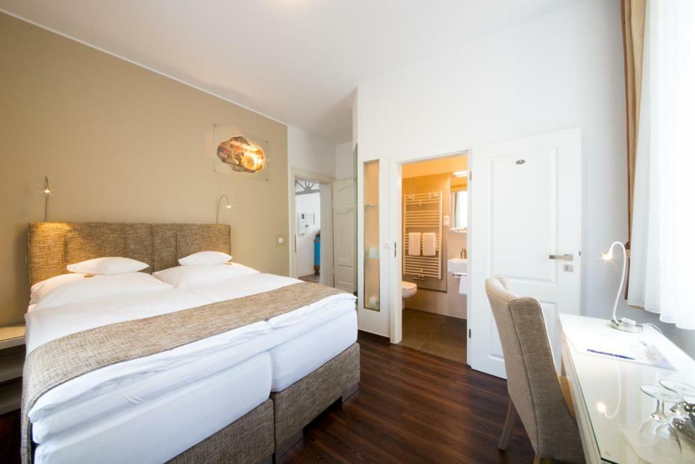 Landhotel Alte Toepferei ドゥイスブルグ エクステリア 写真